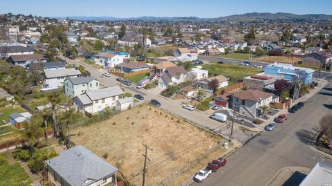 420 Lemon St, Vallejo, CA 94590 photo 6