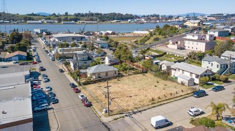 420 Lemon St, Vallejo, CA 94590 photo 1