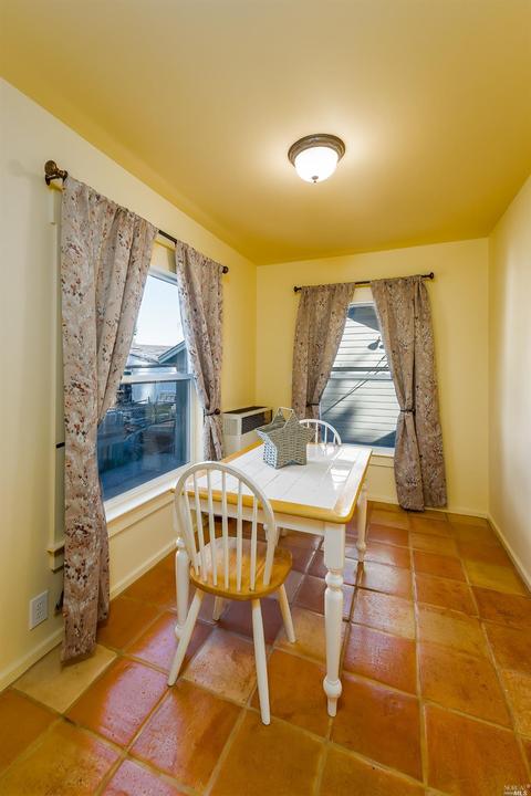 641 Central Ave, Willits, CA 95490 photo 5