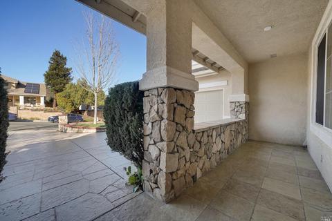 488 Gray Ct, Benicia, CA 94510 photo 7