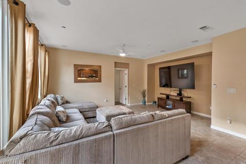 7214 Seaglass Dr, Vallejo, CA 94591 photo 8