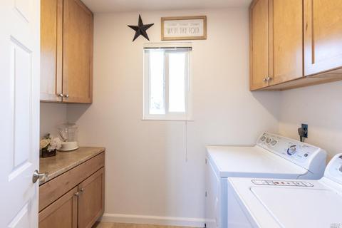 164 Cherry St, Petaluma, CA 94952 photo 23