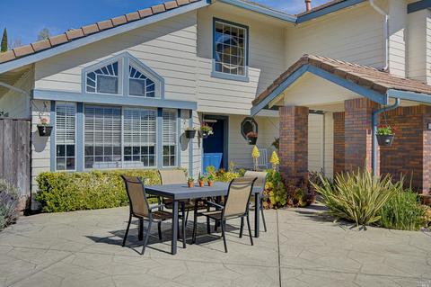 235 Shepard St, Hercules, CA 94547 photo 2