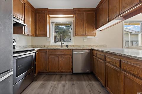 1354 Bush St, Martinez, CA 94553 photo 15