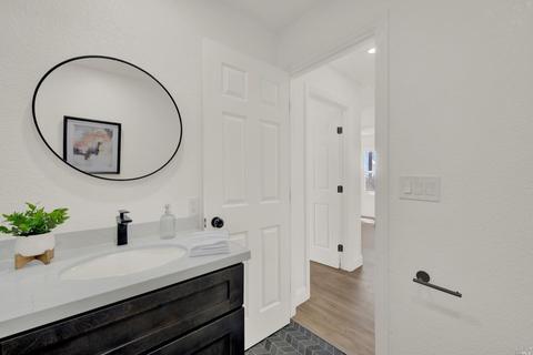 130 Hilborn St, Vallejo, CA 94590 photo 25