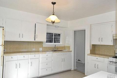 31 Benson Ave, Vallejo, CA 94590 photo 11