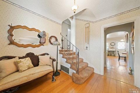40 Greenfield Ave, Vallejo, CA 94590 photo 4