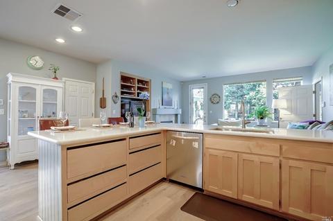 1445 Golf Course Dr, Windsor, CA 95492 photo 24