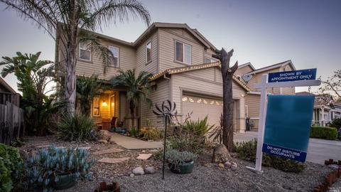2541 Rowe Dr, Fairfield, CA 94533 photo 1
