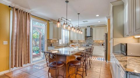 2541 Rowe Dr, Fairfield, CA 94533 photo 8