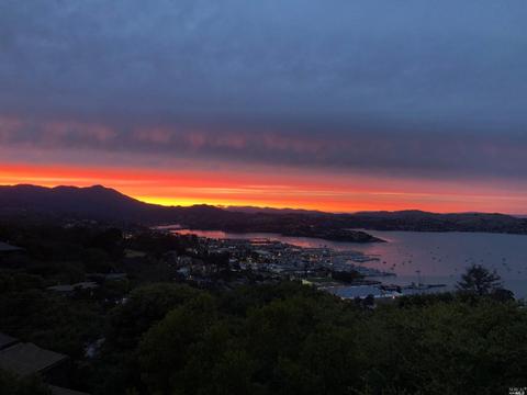26 Crecienta Dr, Sausalito, CA 94965 photo 35