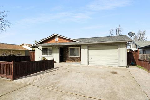 548 Empire Dr, Ukiah, CA 95482 photo 1