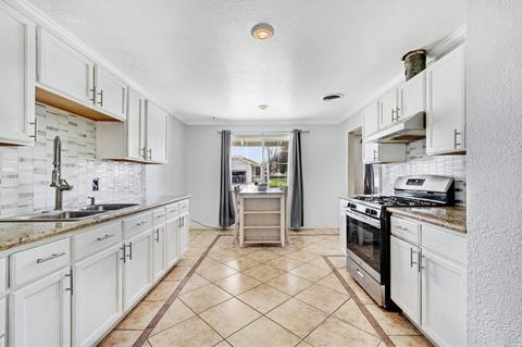 548 Empire Dr, Ukiah, CA 95482 photo 10