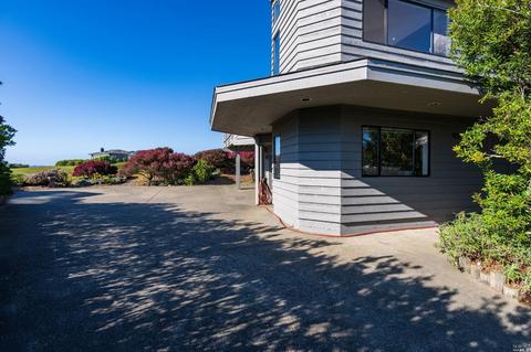 925 Dowitcher Ct, Bodega Bay, CA 94923 photo 13