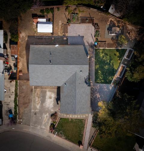 740 Mckenzie Ct, Dixon, CA 95620 photo 6