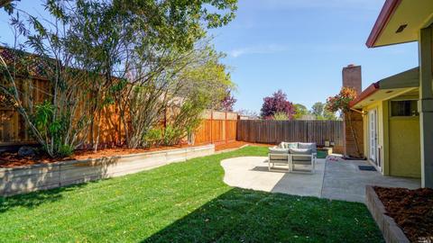 6 Cader Ct, Petaluma, CA 94952 photo 32