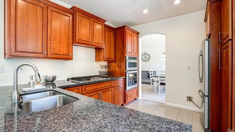 409 Trinity Ct, Petaluma, CA 94954 photo 12