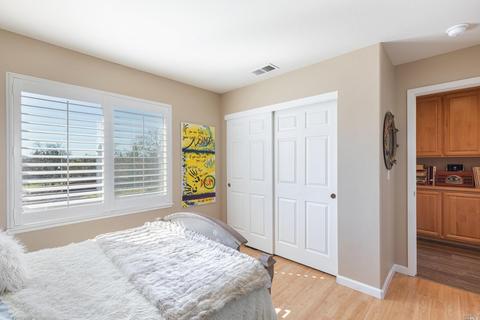 1194 Eagle Dr, Windsor, CA 95492 photo 27