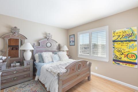 1194 Eagle Dr, Windsor, CA 95492 photo 28