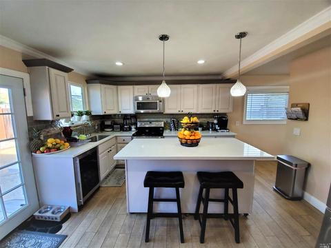 2066 Robin Dr, Fairfield, CA 94533 photo 3