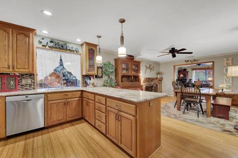 2819 Marigold Dr, Fairfield, CA 94533 photo 12