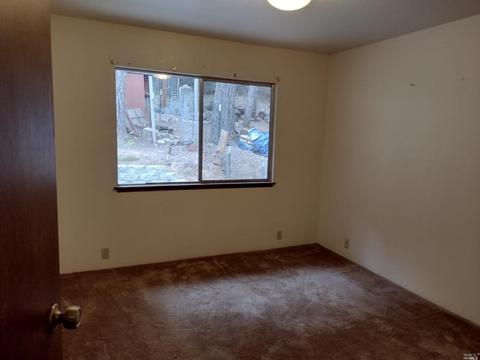 24074 Azalea St, Willits, CA 95490 photo 8