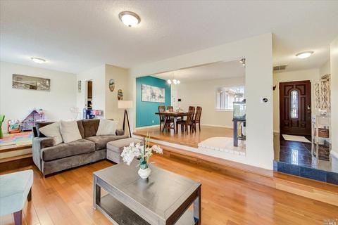 521 Brooke Dr, Vallejo, CA 94591 photo 6
