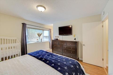 521 Brooke Dr, Vallejo, CA 94591 photo 18