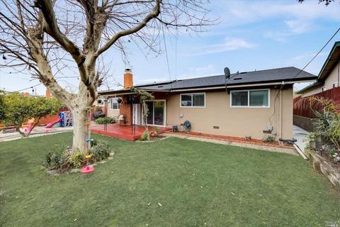521 Brooke Dr, Vallejo, CA 94591 photo 24