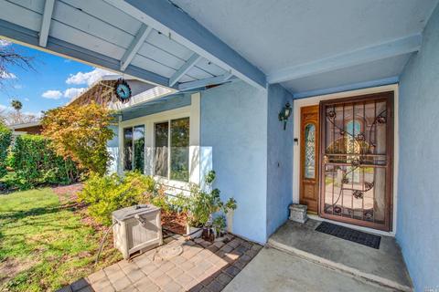 444 Crofters Ct, Fairfield, CA 94533 photo 3