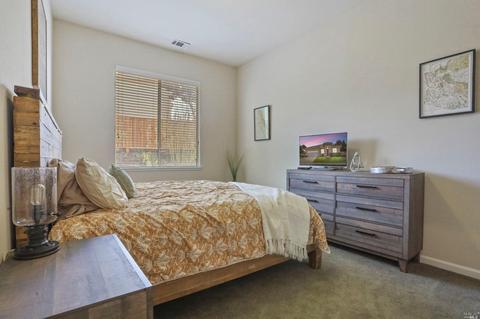 2323 Bennington Dr, Vallejo, CA 94591 photo 31