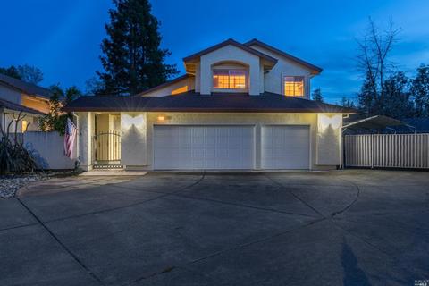 7015 Edinburgh Ct, Windsor, CA 95492 photo 2