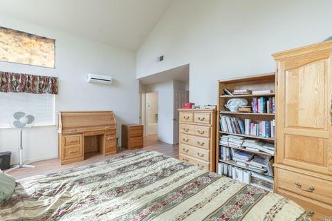 7015 Edinburgh Ct, Windsor, CA 95492 photo 17