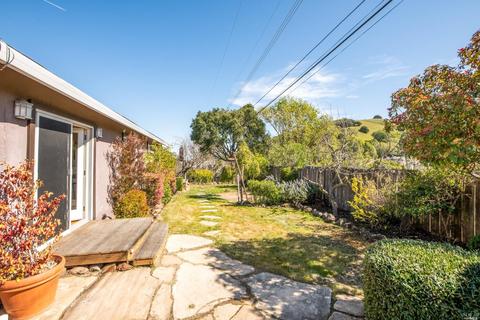 30 Taurus Dr, Novato, CA 94947 photo 17