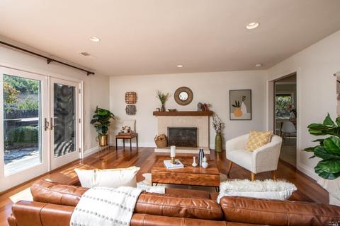 30 Taurus Dr, Novato, CA 94947 photo 4
