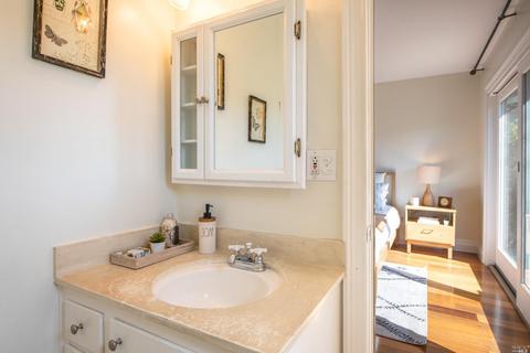 30 Taurus Dr, Novato, CA 94947 photo 11