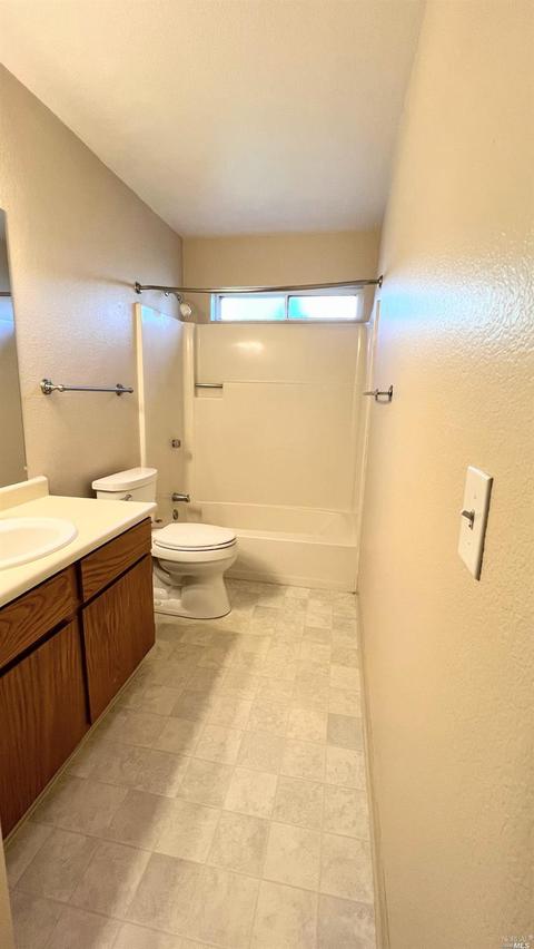 118 Courtyards E, Windsor, CA 95492 photo 13