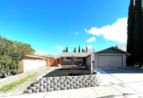 521 Trinity Dr, Vacaville, CA 95687 photo 1