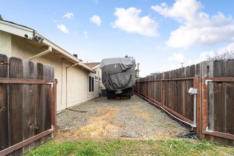1015 Skyline Dr, Vallejo, CA 94591 photo 32