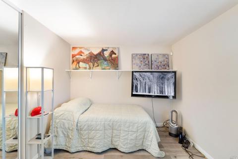 1015 Skyline Dr, Vallejo, CA 94591 photo 22