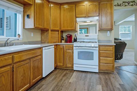2720 Laughlin Rd, Windsor, CA 95492 photo 6