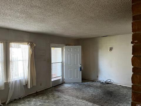 656 Steffan St, Vallejo, CA 94591 photo 7