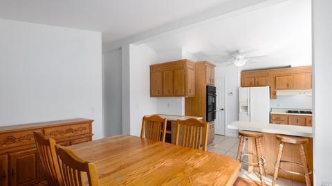 7 E Napa Dr, Petaluma, CA 94954 photo 9