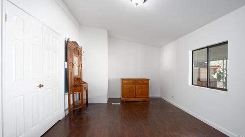 7 E Napa Dr, Petaluma, CA 94954 photo 13