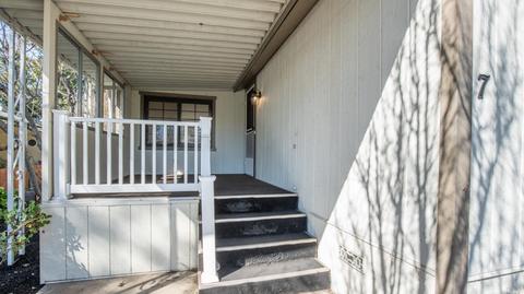 7 E Napa Dr, Petaluma, CA 94954 photo 27
