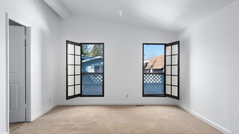 7 E Napa Dr, Petaluma, CA 94954 photo 16
