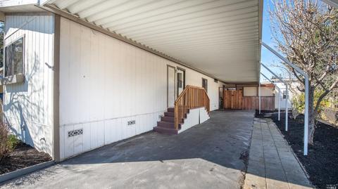 7 E Napa Dr, Petaluma, CA 94954 photo 29