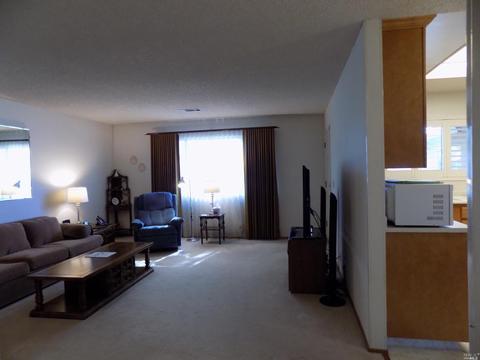 2837 Marigold Dr, Fairfield, CA 94533 photo 9