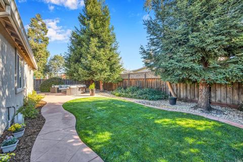 124 Ullman Ct, Napa, CA 94559 photo 20