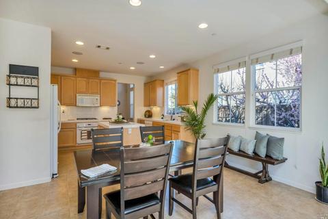 124 Ullman Ct, Napa, CA 94559 photo 15